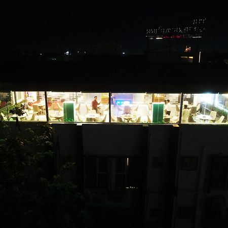 The Greenstar Inn Premium Бхубанешвар Екстериор снимка