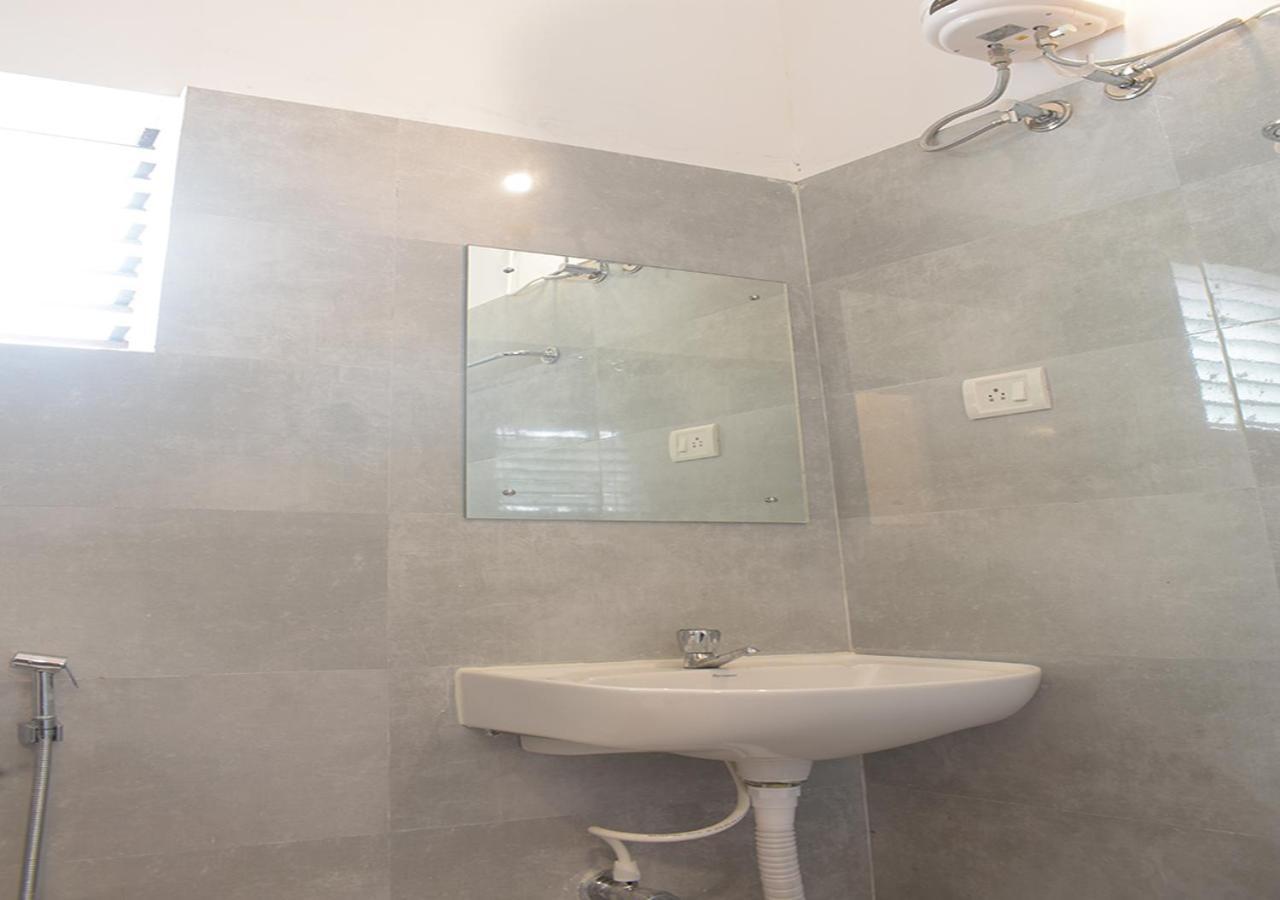 The Greenstar Inn Premium Бхубанешвар Екстериор снимка