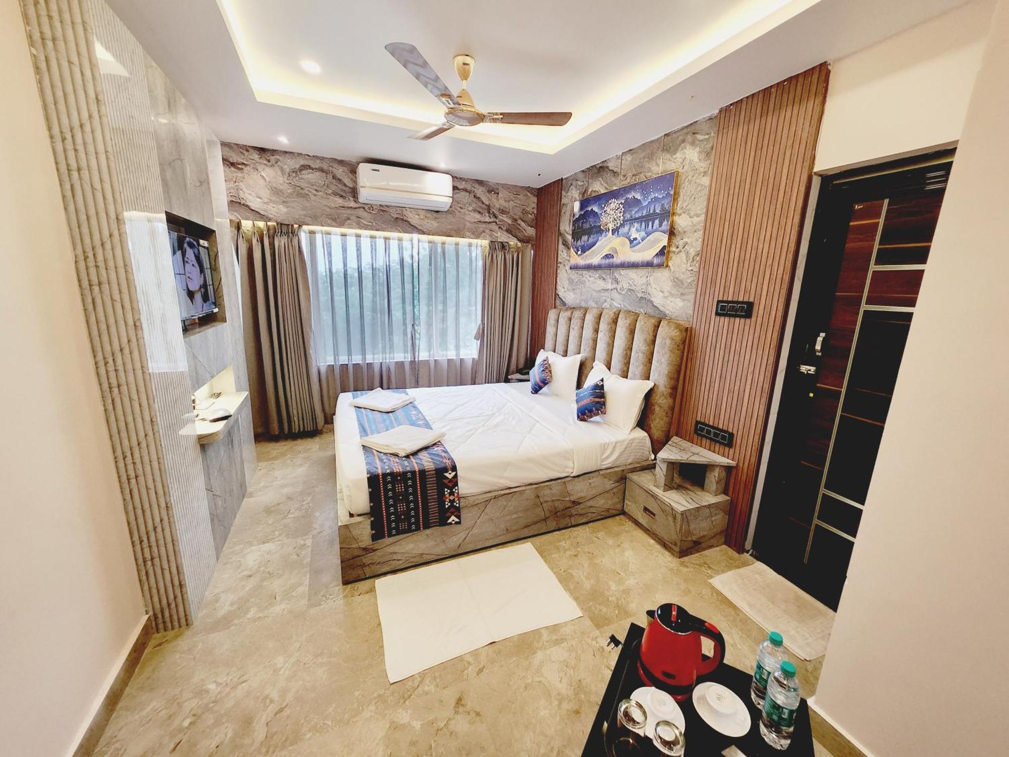 The Greenstar Inn Premium Бхубанешвар Екстериор снимка