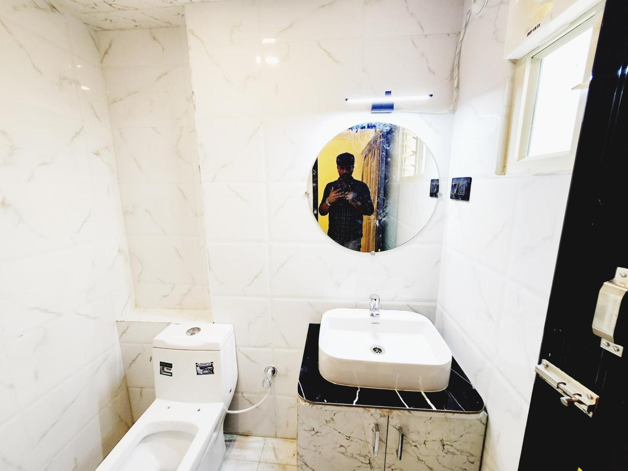 The Greenstar Inn Premium Бхубанешвар Екстериор снимка