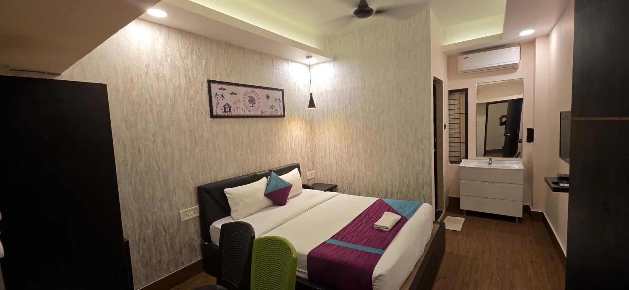 The Greenstar Inn Premium Бхубанешвар Екстериор снимка